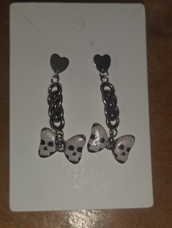 Handmade Jewelry - Heart Stud Earrings Connected To Bow Tie Skeleton Pattern Polymer Clay